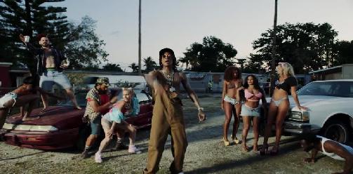 Wiz Khalifa Ft. Gucci Mane - Real Rich